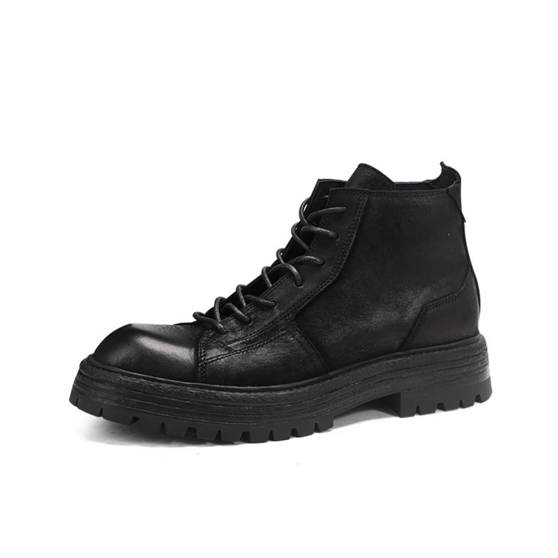 Férfi Martin csizmák: felsőrész első osztályú tehénbőr, gumírozott talp, kerek orr, magas fazonú fűzővel