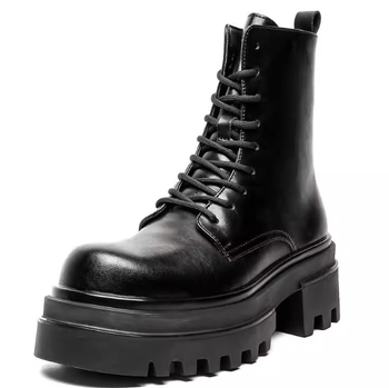 Martin čizme s gornjim dijelom od split kože, đon od gumene pjene, visina peta 6–8 cm, prednje vezivanje šnalama, britanski stil