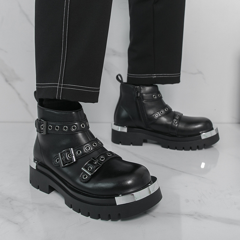 Μάρτιν μποτάκια, δερμάτινο επάνω μέρος, καουτσούκ σόλα, πλευρικός φερμουάρ, στρογγυλή μύτη