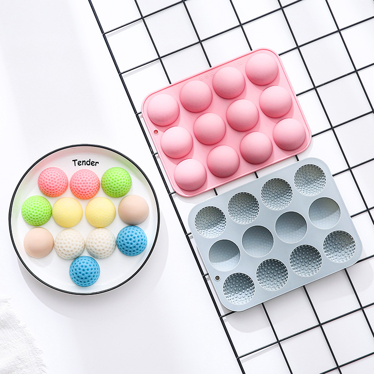 Szilikon sütőforma 12 rekesszel, 3 golflabda mintával – félgömb alakú torta és csokoládé forma