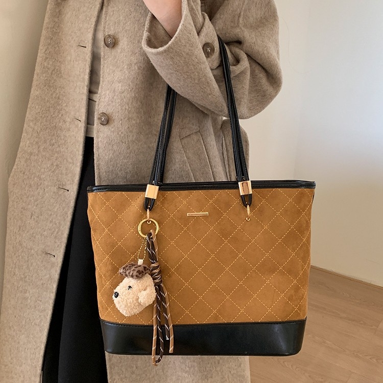 Ženska torbica preko ramena velike kapacitete, Tote stil, model 2025, elegantna i sofisticirana