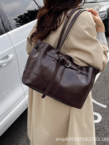 Geantă Tote PU | Formă orizontală pătrată | Închidere cu fermoar | Buzunar interior pentru telefon