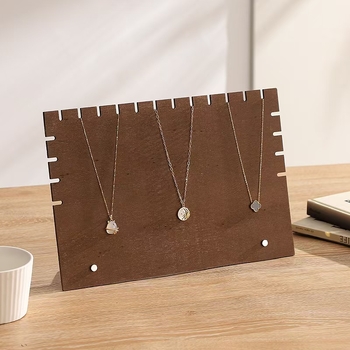 Дървен настолен дисплей за бижута във форма на Коледно дърво за обици и висулки