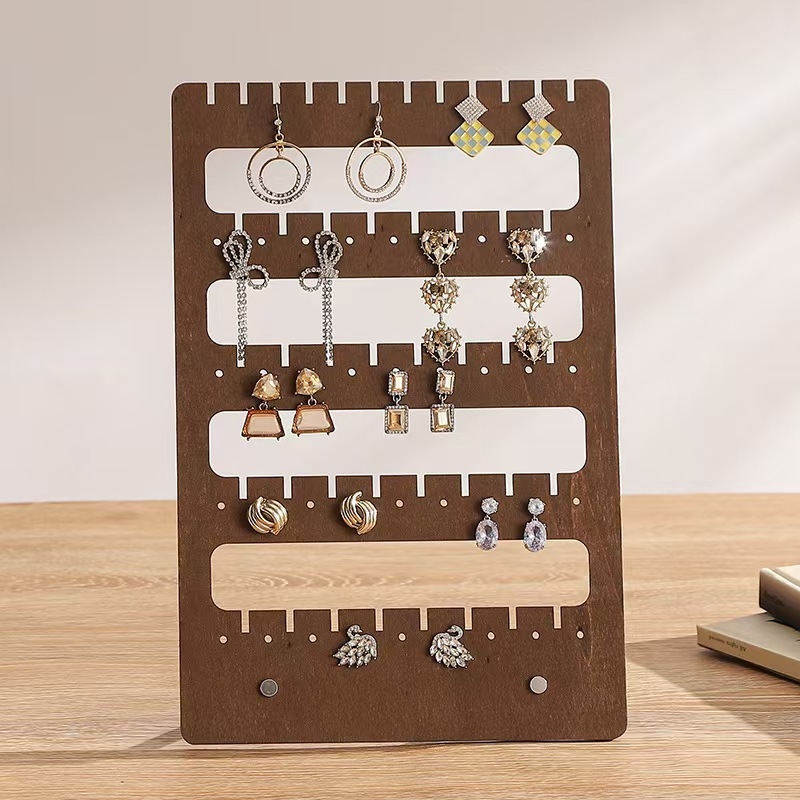 Дървен настолен дисплей за бижута във форма на Коледно дърво за обици и висулки