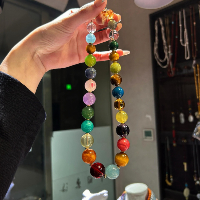 Κολιέ με κρύσταλλο αμέθιστο, χαλκού λεπτομέρειες, στυλ φως πολυτέλεια, συσκευασία δώρου σε κουτί, άνοιξη 2025