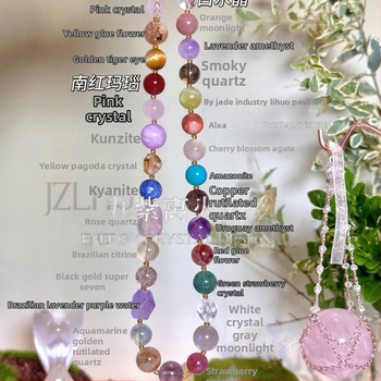 Unisex Geometrický náhrdelník s 18k zlatým príveskom, ručná výroba, jar 2025