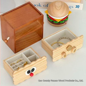 Koka juvelierizstrādājumu kaste – cepumu formas, divslāņu nodalījums prstenēm un auskarām, japāņu stils