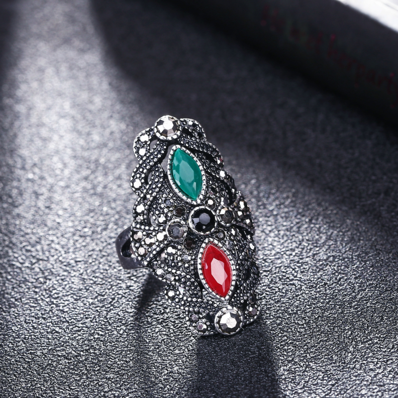 Ötvözetből készült gyűrű, retro uniszex stílus, elektroplatírozás, ötvözetbe illesztett mesterséges kövek