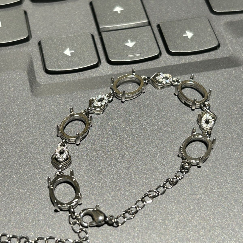 Narukvica Bodhi materijal, crtani stil, svjež i sladak dojam, izlazak proljeće 2025