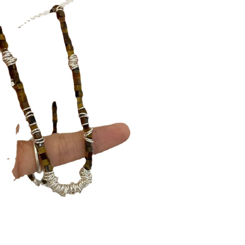 Colier Tiger Eye din aliaj, finisare electroplacată, origine Jinhua, pentru femei, toamnă 2023