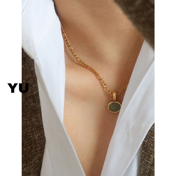 Titánacélból készült ovális medálos nyaklánc, zöld aventurin, retro stílus, többszintű dizájn