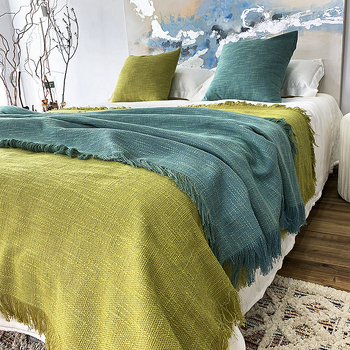 Acoperământ pentru marginea patului cu ciucuri – poliester, stil modern minimalist pentru hotel, model solid, imprimare logo disponibil