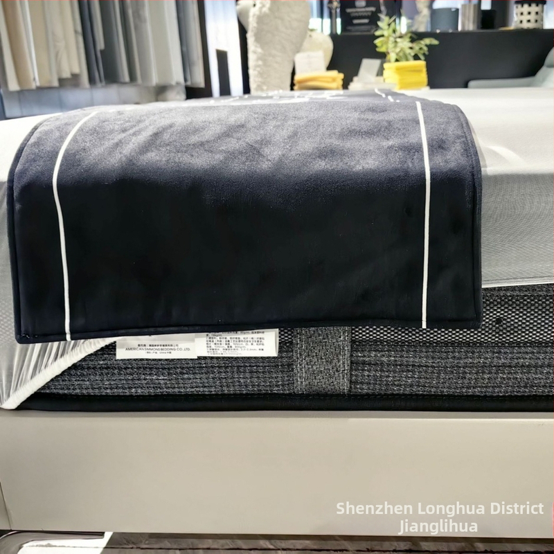 Viešbučio tekstilės rinkinys: poliesterio patalynės priedai su geometriniu abstrakčiu raštu, viešbučio stilius