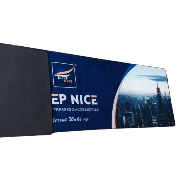 Set mousepad și prosop – poliester, imprimeu geometric abstract, stil minimalist modern, cod produs 0033, stil hotelier