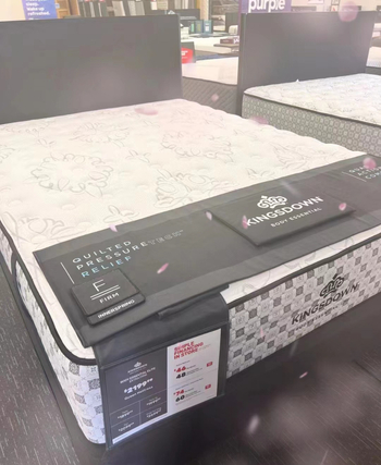 Saltea Cedric din poliester – Material: Poliester, Stil: Modern minimalist, Model: Abstracție geometrică, Cod produs: 55534, Logo personalizat disponibil