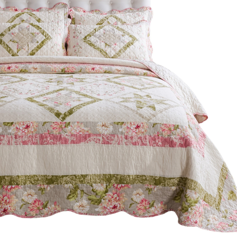 Set de lenjerie de pat 3 piese, stil european, cu quilt brodat, model floral, personalizare disponibilă, logo tipărit, nivel hotelier