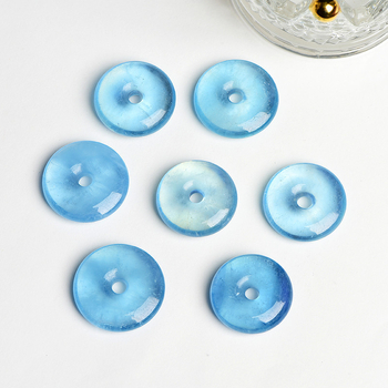 Akvamarin geometriai alakú medálos nyaklánc, polírozott felülettel, eredetű Lianyungang, 2024 tavasz