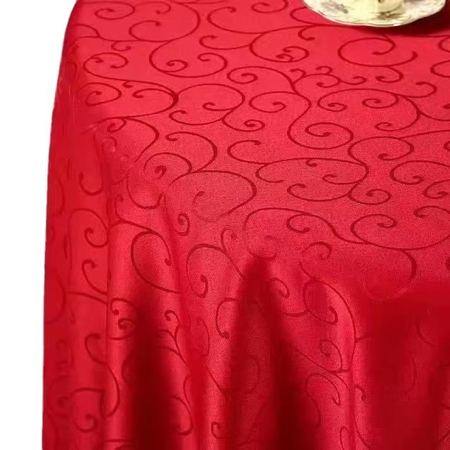 Prisitaikanti satino kėdės gaubtas viešbučio banketams