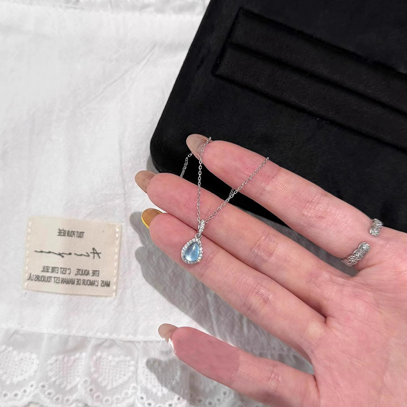 Colier din oțel inoxidabil cu pandant din cupru, prelucrare cu zirconiu, formă de picătură, lanț clavicular