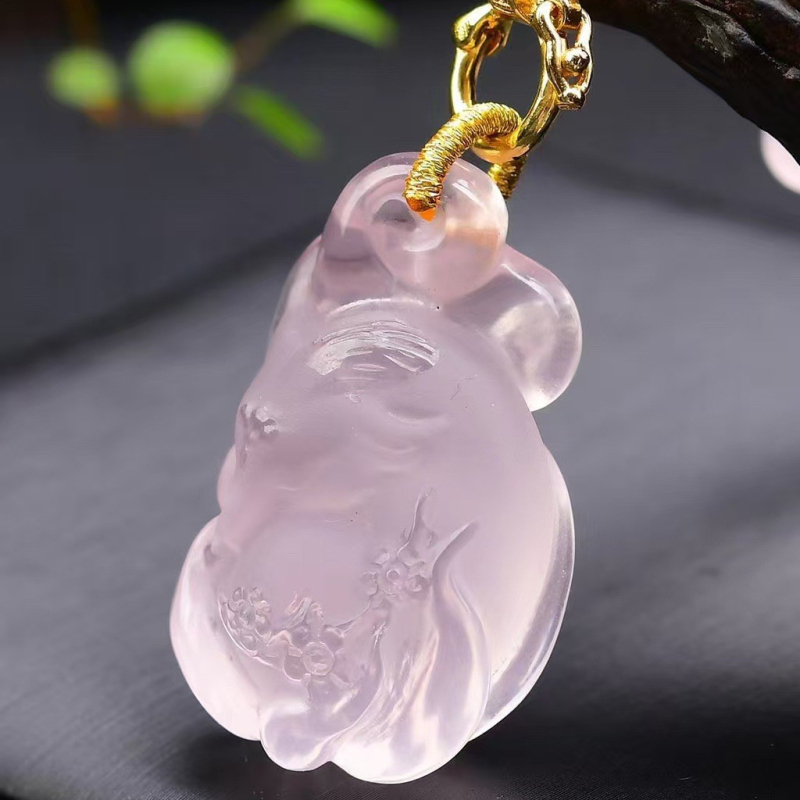 Ogrlica s privjeskom devetorepe lisice, kvarc kristal, graviranje, Tuofu (Materijal: kristal; Tip kristala: kvarc; Oblik: životinje/zodijak; Tehnika obrade: graviranje; Značka: Tuofu)