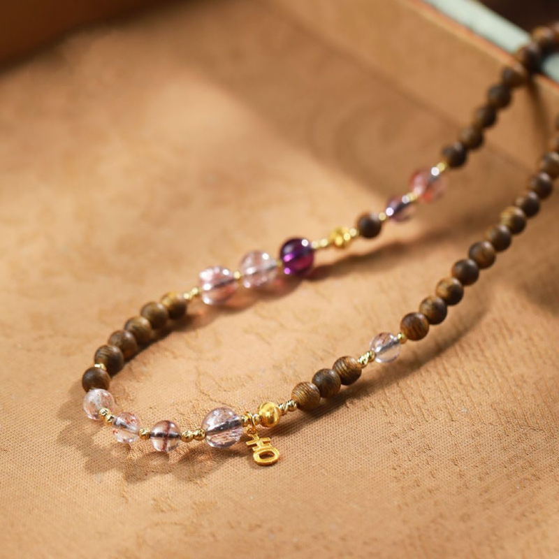 Geometriai medálos 18k arany nyaklánc, kézzel készített, uniszex, 2025 tavaszán kiadás