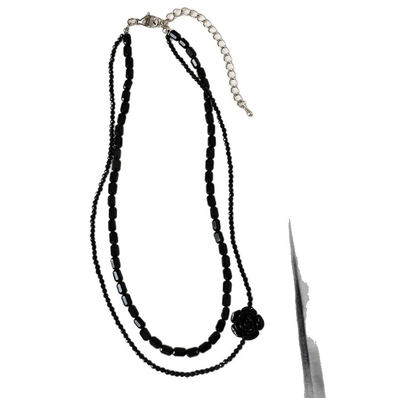 Kaméliás nyaklánc, dupla rétegű, fémből készült gyöngyökkel, gyöngyház medállal, standard lánccal