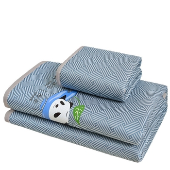 Trīsdaļīgs ledus zīda dzesējošs paklājiņš vasarai – saliekams, mazgājams veļas mašīnā, ar drukāto dizainu