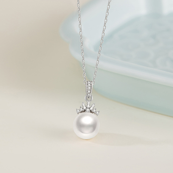 925 ezüst kollektív 925 ezüst nyaklánc természetes édesvízi gyöngyökkel, korona cirkón medállal, kereszt alakú lánc, elektroplattázás, könnyű luxus stílus
