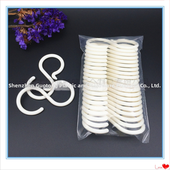 Zuhanyfüggöny akasztó, C alakú, plasztik, egy horoggal, PVC/PP/PE/ABS/Nylon, teherbírás 20–30 kg