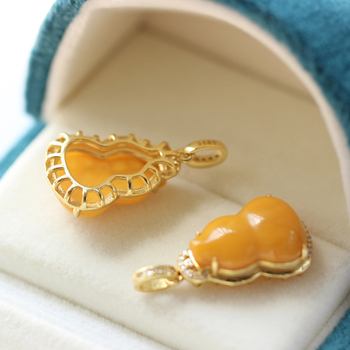 Colier geometric cu pandantiv din argint 925, cu zirconiu setat