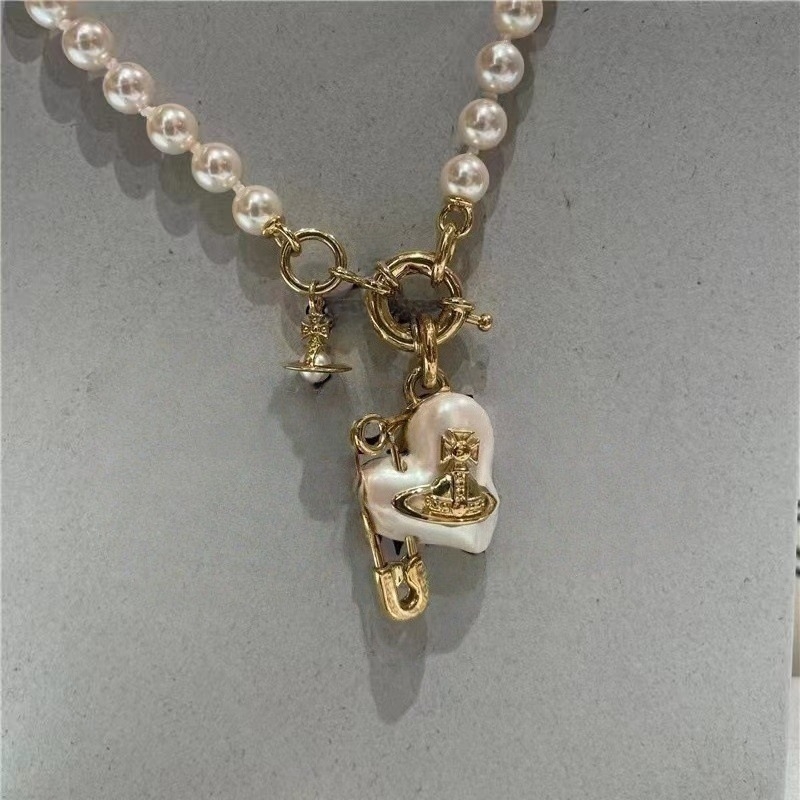 Colier cu pandantiv inimă și lanț cu perle, cupru, cristal artificial, lungime 41–50 cm, stil lux lejer