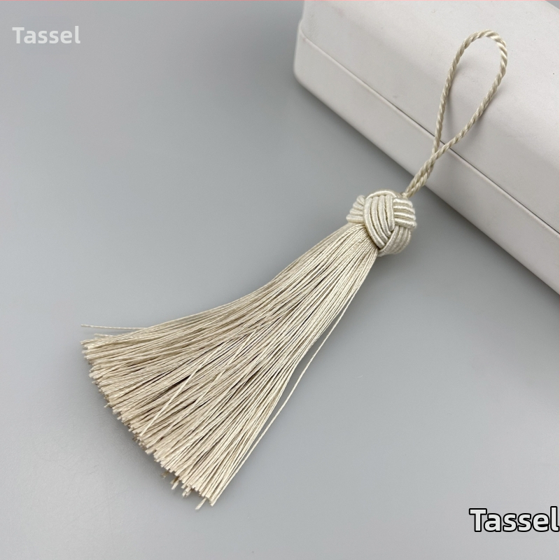 Dekoratív strapec s korálkami pre závesy (Značka: Iné; Materiál: Iné; Štýl: Iné; Hlavná oblasť predaja: Európa)