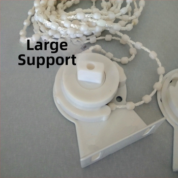 Roletės langams su geležiniu laikikliu, šiuolaikiškas minimalistinis stilius