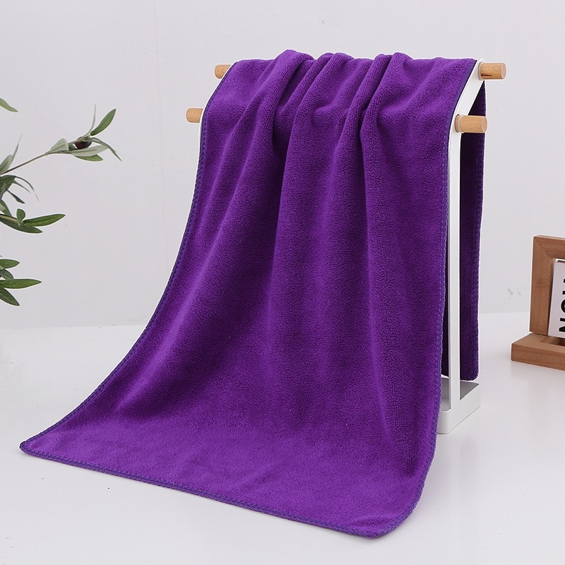 Kozmetički ručnik za lice i kosu — upija vodu i ne ostavlja dlačice; materijal: Silk flower; pređa: 100d; tkanje: Plain weave.