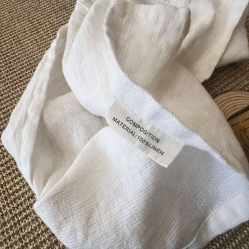 Lininis gazos rankšluostis voniai su išsiuvinėtu logotipu, 295 g, 100% linas