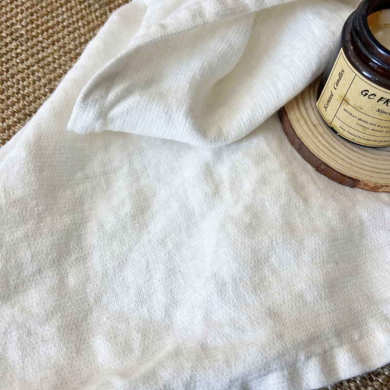 Lininis gazos rankšluostis voniai su išsiuvinėtu logotipu, 295 g, 100% linas