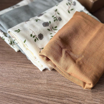 Κουτί δώρου με πετσέτες προσώπου από βαμβακερή γάζα, 140 g, ανάμικτος νήμα, 40 τεμάχια, ραφή και εκτύπωση