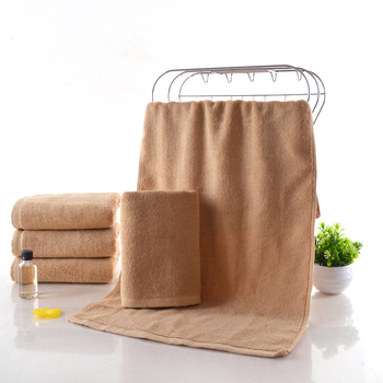 Bavlnený uterák na kúpeľ s plochým tkaním, 21s priadza, hmotnosť 100–120 g, prispôsobiteľný