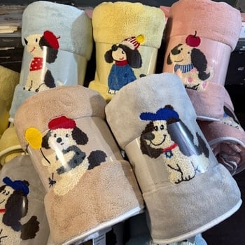 Šuns tematikos vonios rankšluosčių komplektas, minkštas koralinės fliso audinys, 100D siūlai, spauda, džakardas, paprasta pynė, vonios/pliažo rankšluostis