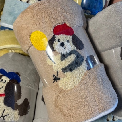 Šuns tematikos vonios rankšluosčių komplektas, minkštas koralinės fliso audinys, 100D siūlai, spauda, džakardas, paprasta pynė, vonios/pliažo rankšluostis