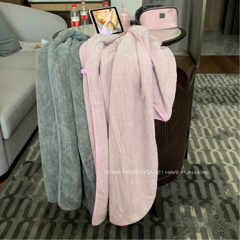 Moteriški koralo velvūro rankšluostis, dėvima ir apvyniojama žiemą, sugeriančios, 300 g, poliesteris 85,4% / nailonas 14,6%, koralo velvet technologija, logotipo spauda