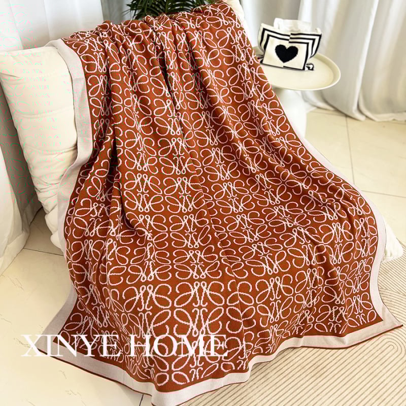 Плетено одеяло с геометричен модел, модерен минималистичен стил; 100% акрилно влакно, 800–999 г, за всички сезони