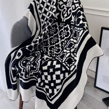 Keturių sezonų pledas, retro šviesos prabangaus stiliaus, akrilas, 500–799 g, vienalytis raštas, premium klasė, stilius 109835873