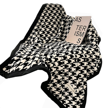 Одеяло за диван с геометричен принт, коралов велур, удебелено, подходящо за всички сезони