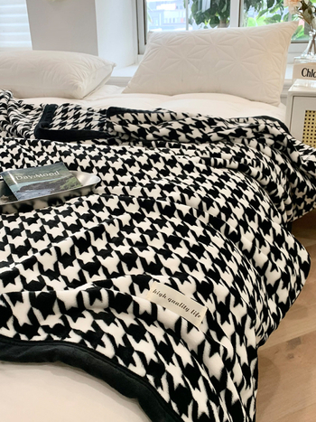 Одеяло за диван с геометричен принт, коралов велур, удебелено, подходящо за всички сезони