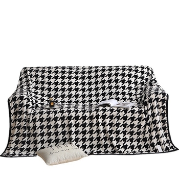 Одеяло – фланелено луксозно с принт houndstooth – мултифункционално за пролет и есен, тегло 230 г