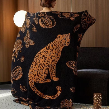 Pătură din bumbac cu ciucuri de catifea, imprimeu leopard – patru anotimpuri, 1000–1499 g, Premium, stil modern minimalist