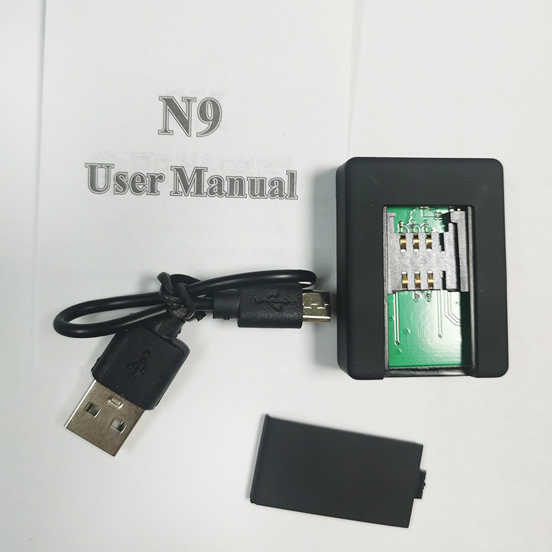 GPS локатор за проследяване (GPS позициониране: 50; Аларма за превишена скорост; Живот на батерията: 300; Карта: Да; Размери: 44×32×13.5)