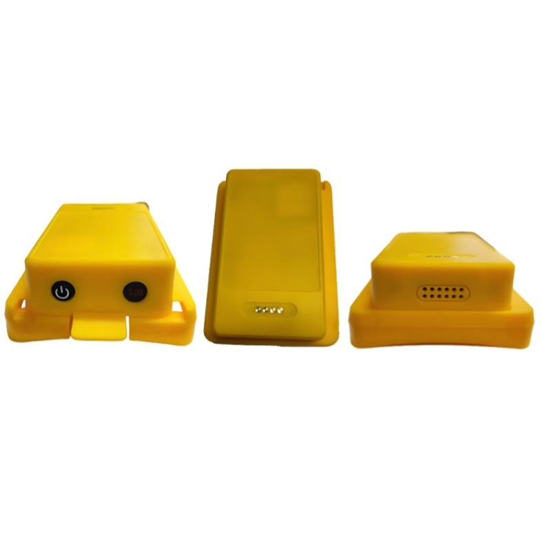 Персонален носим локатор — 4G свързаност; GPS точност 1 м; аларми: вибрация, загуба на захранване, SOS, мобилен сигнал, ограда; IP68 водоустойчив; живот на батерията 20 ч