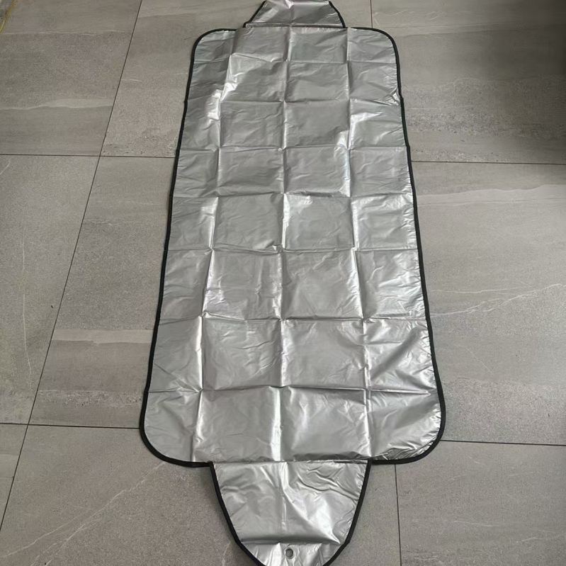 Protecție universală împotriva zăpezii pentru mașină, din țesătură cu aspect argintiu, husă pentru parbriz cu urechi, pliabilă, cu ventuză